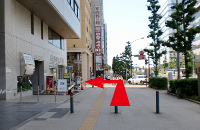 市営地下鉄新横浜駅からのルート